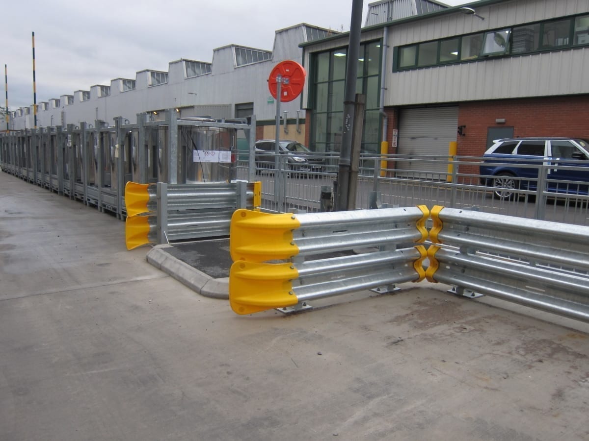 Armco 1100D / 1100T Safety Barrier